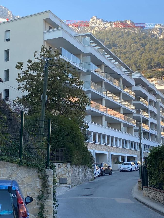 Luxurious Flat At 5 Min By Walk To Monaco, Free Parking And Sea View Apartment Beausoleil Exterior photo